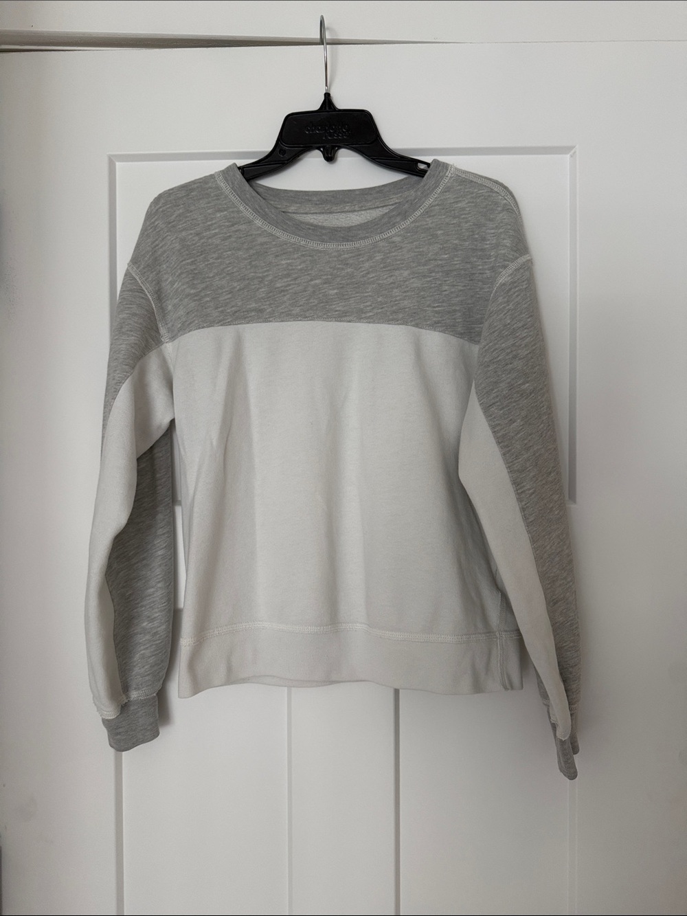 Abercrombie & Fitch Gray and White Colorblock Crewneck Sweatshirt